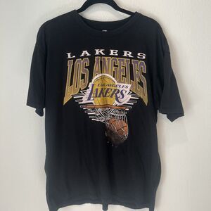 Los Angeles Lakers Size L T-shirt Magic Johnson Kobe Kareem Shaq Riley Jackson